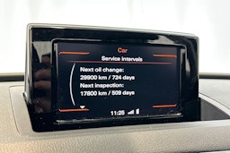 musta Audi Q3 2016 kuva 21.