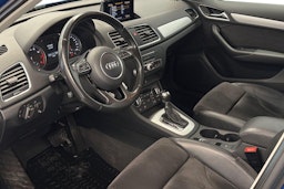 sininen Audi Q3 2016 kuva 6.