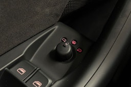 sininen Audi Q3 2016 kuva 11.