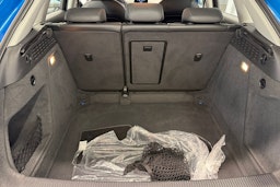 sininen Audi Q3 2016 kuva 19.