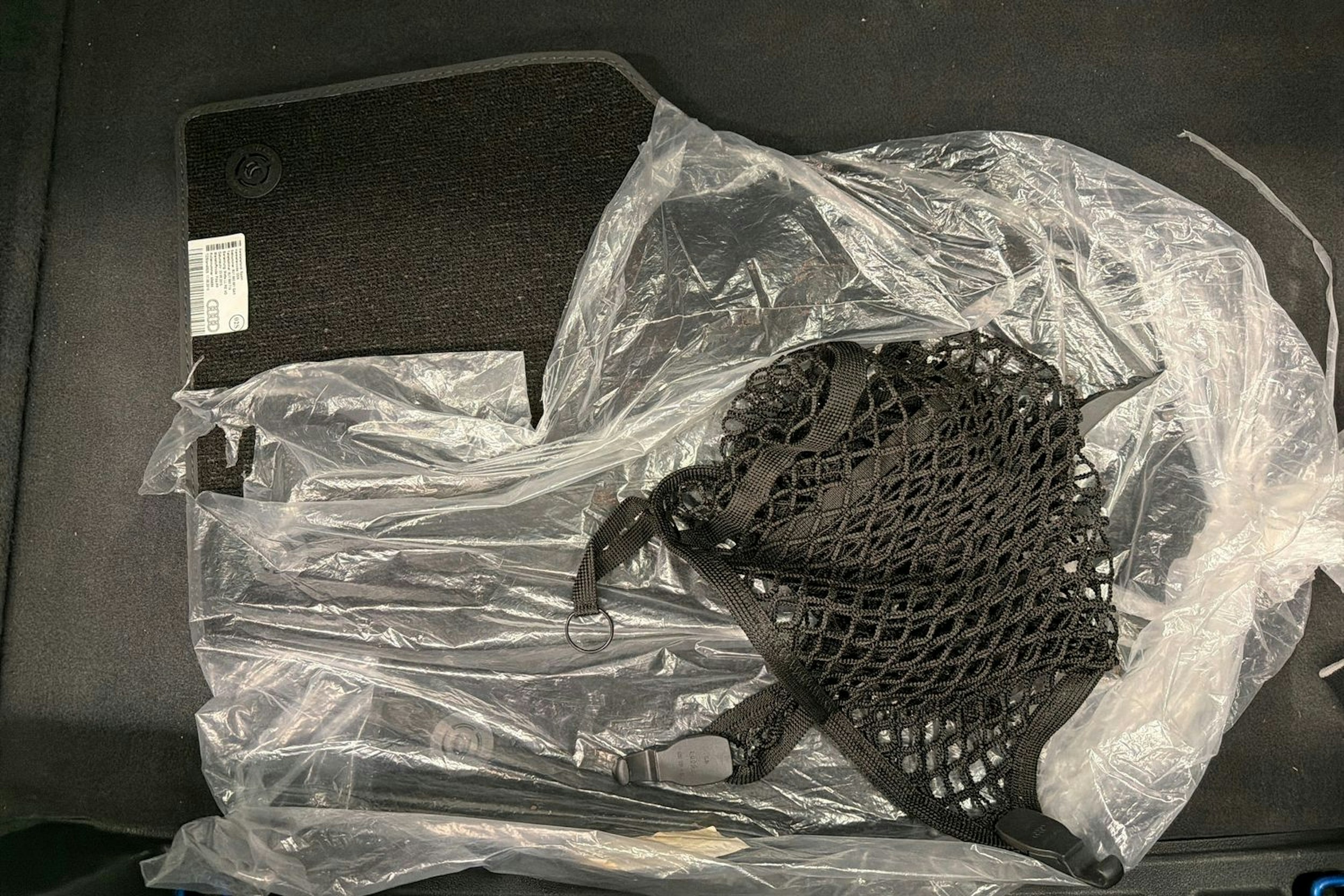 sininen Audi Q3 2016 kuva 23.