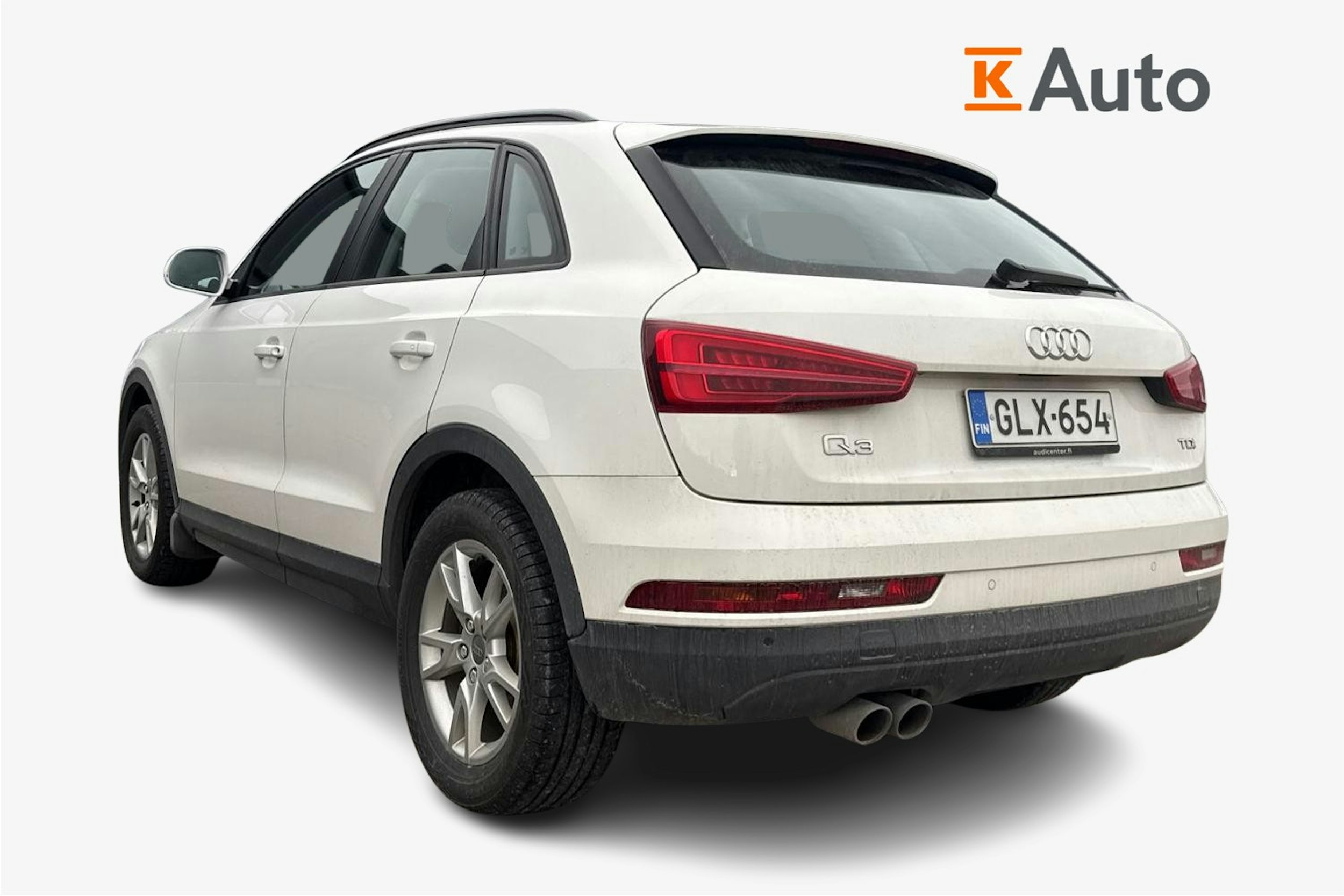 valkoinen Audi Q3 2016 kuva 2.