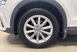 valkoinen Audi Q3 2016 kuva 11.