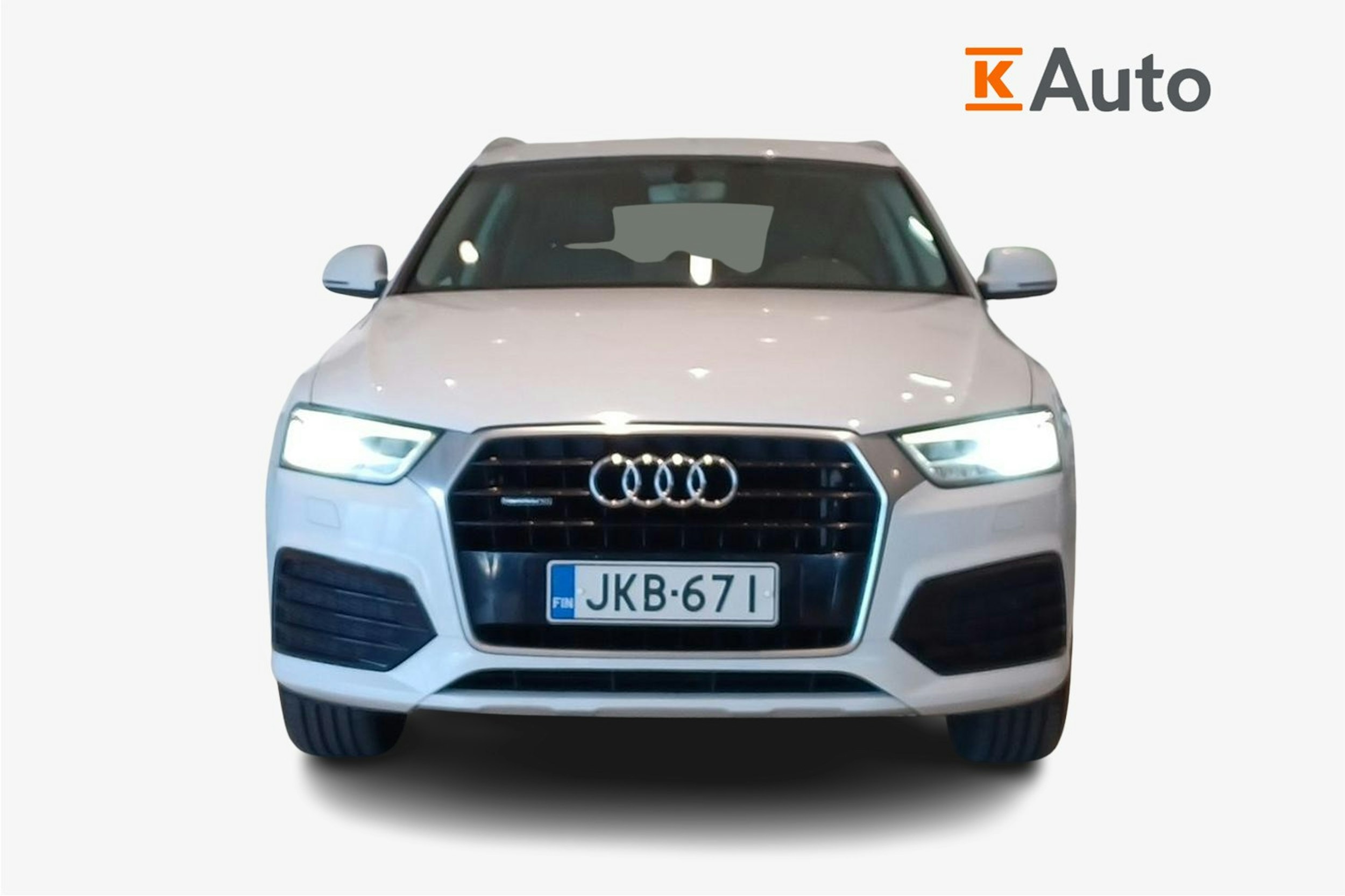 Valkoinen Audi Q3 2016 kuva 5.