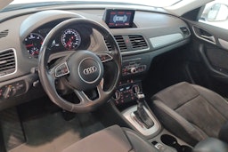 Valkoinen Audi Q3 2016 kuva 7.
