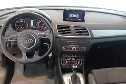 Valkoinen Audi Q3 2016 kuva 9.
