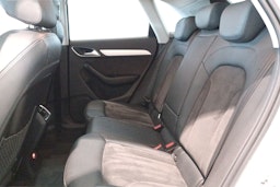 Valkoinen Audi Q3 2016 kuva 10.