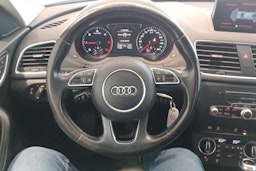 Valkoinen Audi Q3 2016 kuva 14.