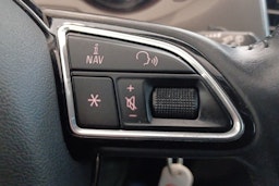 Valkoinen Audi Q3 2016 kuva 16.