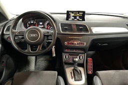 Musta Audi Q3 2016 kuva 7.