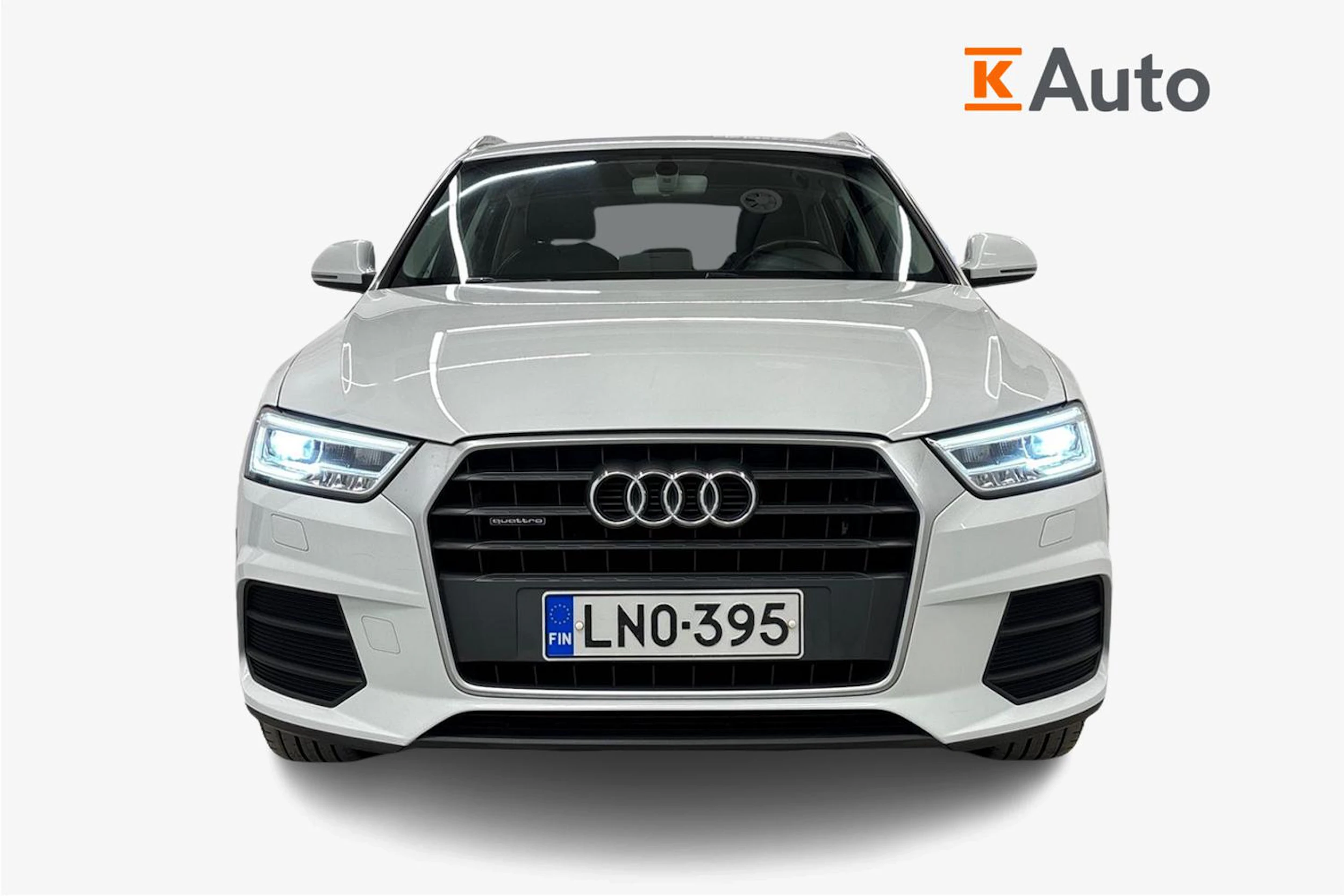 valkoinen Audi Q3 2016 kuva 4.