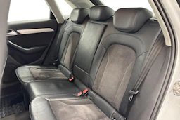 valkoinen Audi Q3 2016 kuva 8.