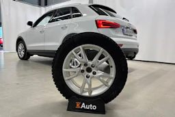 valkoinen Audi Q3 2016 kuva 10.