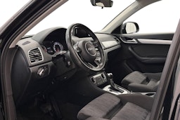 musta Audi Q3 2017 kuva 7.