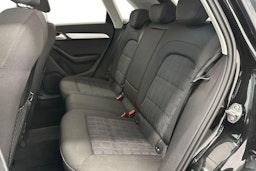 musta Audi Q3 2017 kuva 10.