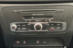 musta Audi Q3 2017 kuva 20.