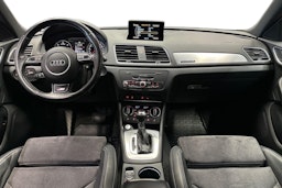 met. sininen Audi Q3 2017 kuva 9.