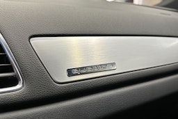 met. sininen Audi Q3 2017 kuva 24.