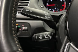 met. sininen Audi Q3 2017 kuva 27.
