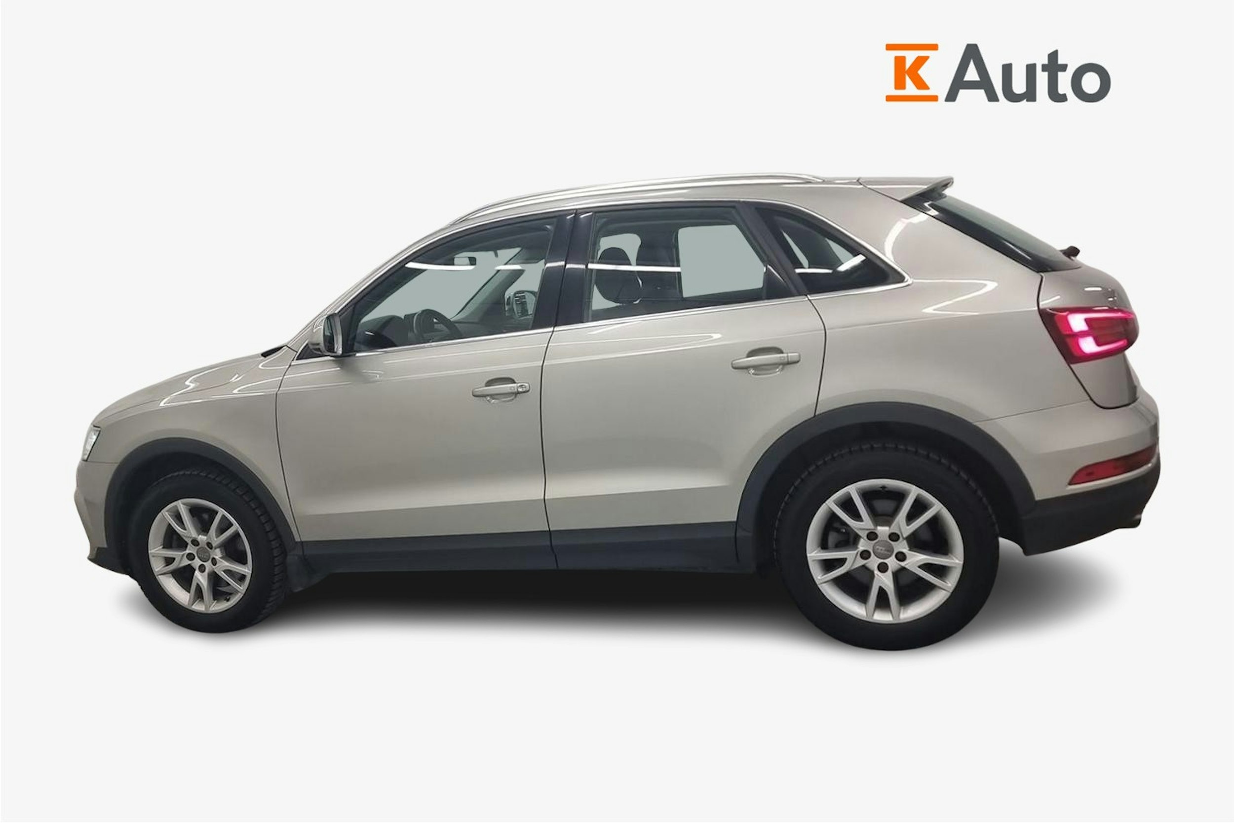 Hopea Audi Q3 2017 kuva 6.