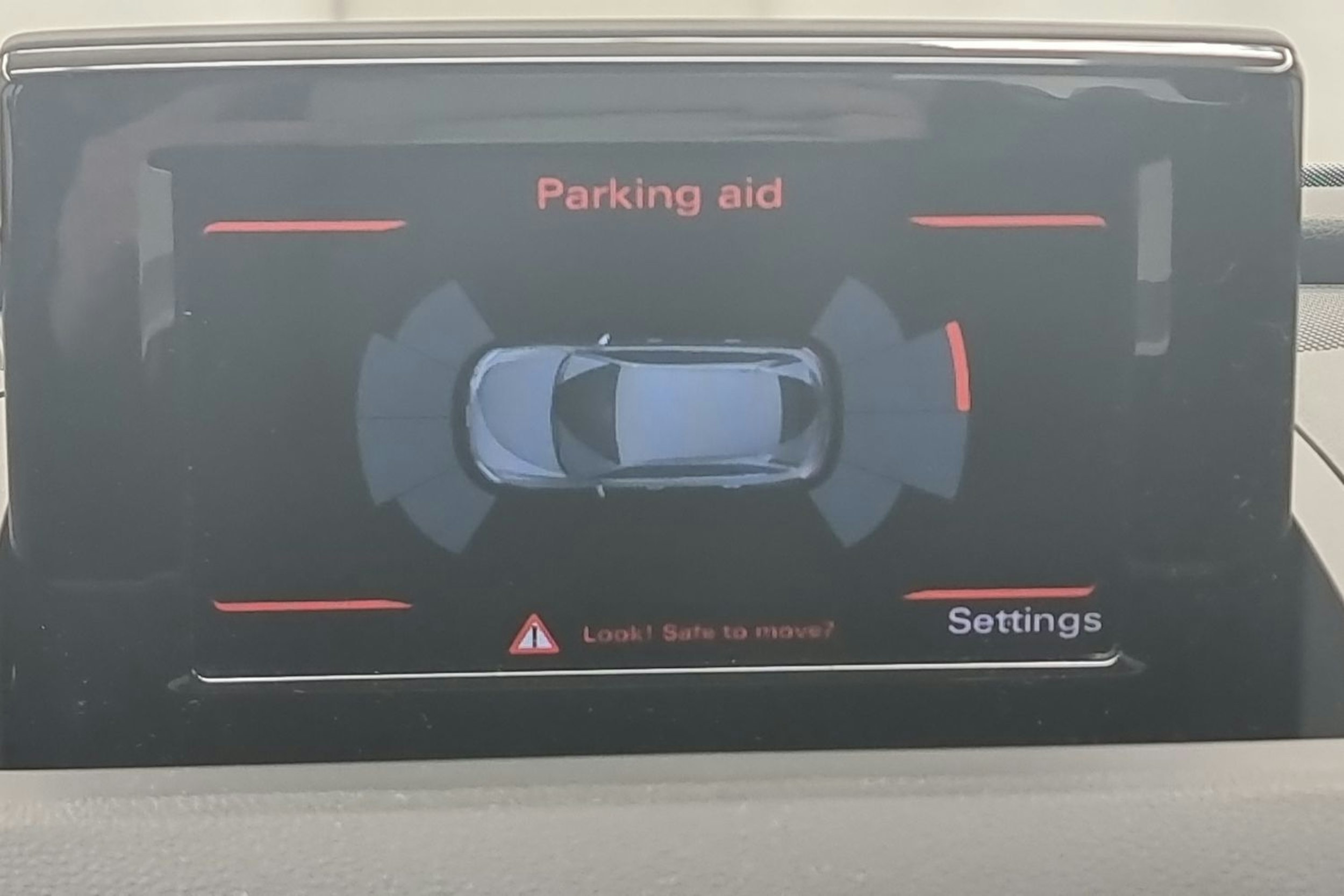 Hopea Audi Q3 2017 kuva 17.