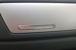 Hopea Audi Q3 2017 kuva 19.