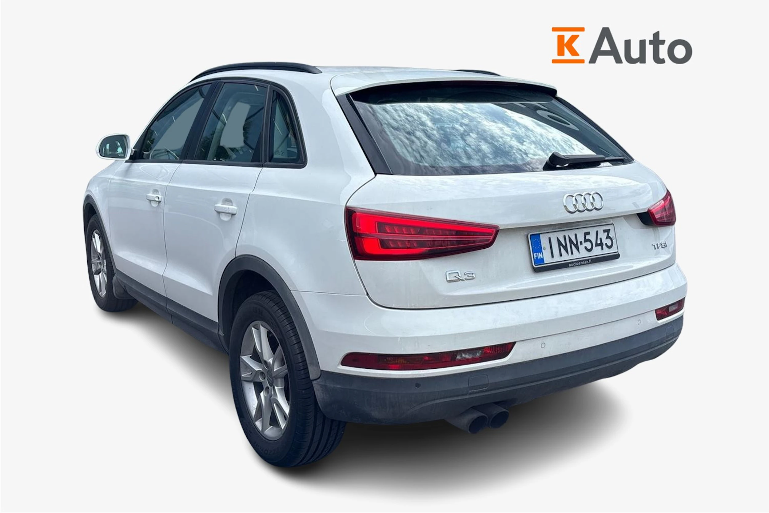 valkoinen Audi Q3 2017 kuva 2.