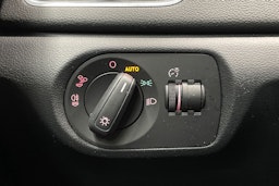 hopea Audi Q3 2017 kuva 20.