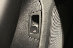 hopea Audi Q3 2017 kuva 24.