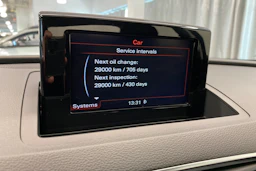 valkoinen Audi Q3 2018 kuva 18.