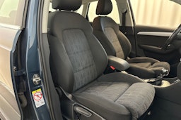 sininen Audi Q3 2018 kuva 18.