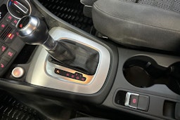 sininen Audi Q3 2018 kuva 29.