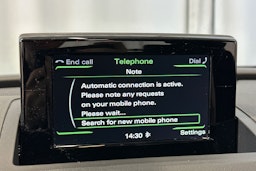 sininen Audi Q3 2018 kuva 35.