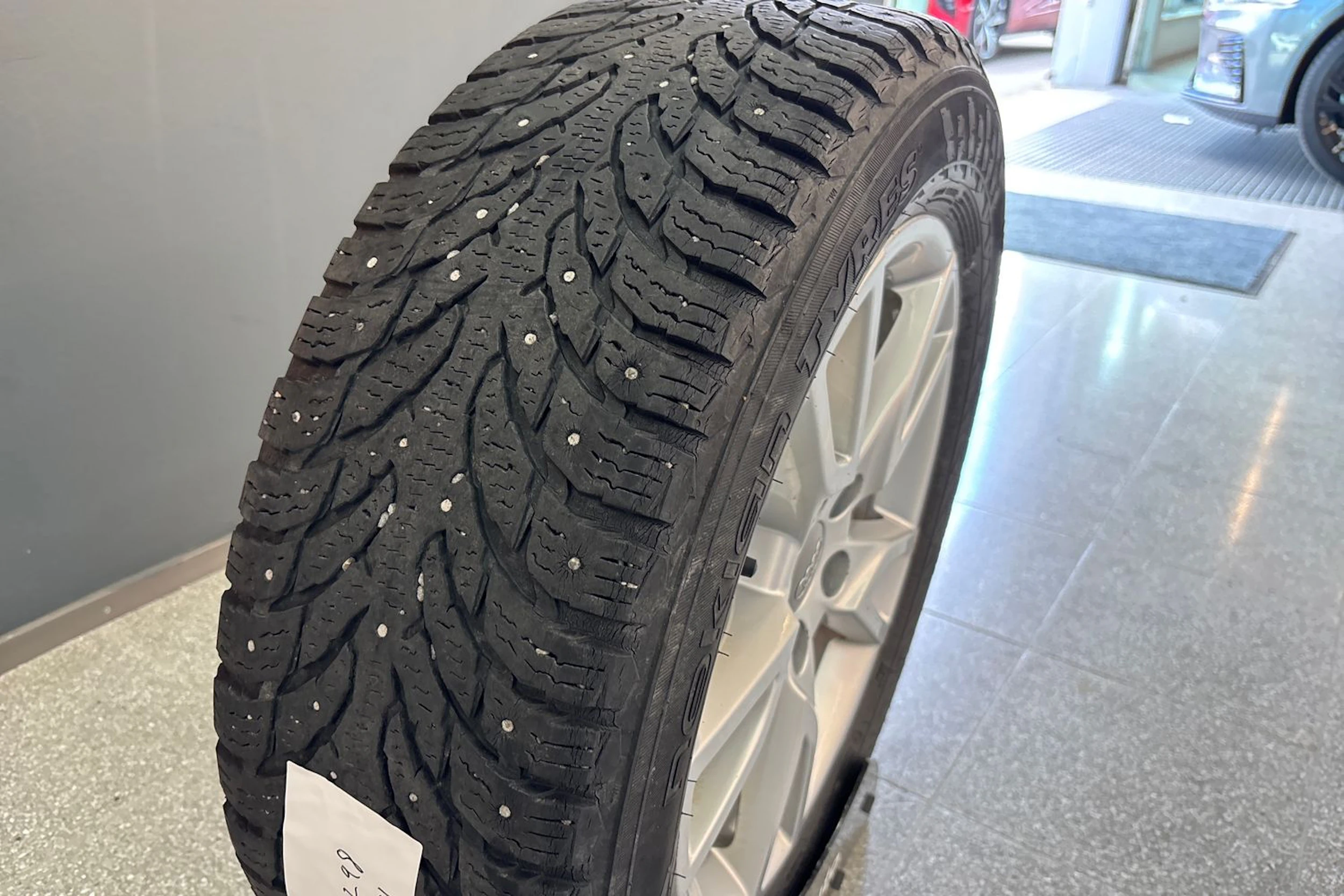 Sininen Audi Q3 2018 kuva 11.