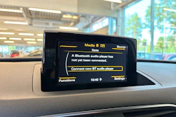 Sininen Audi Q3 2018 kuva 18.