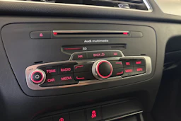 Sininen Audi Q3 2018 kuva 20.