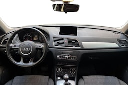 valkoinen Audi Q3 2018 kuva 9.