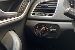 valkoinen Audi Q3 2018 kuva 17.