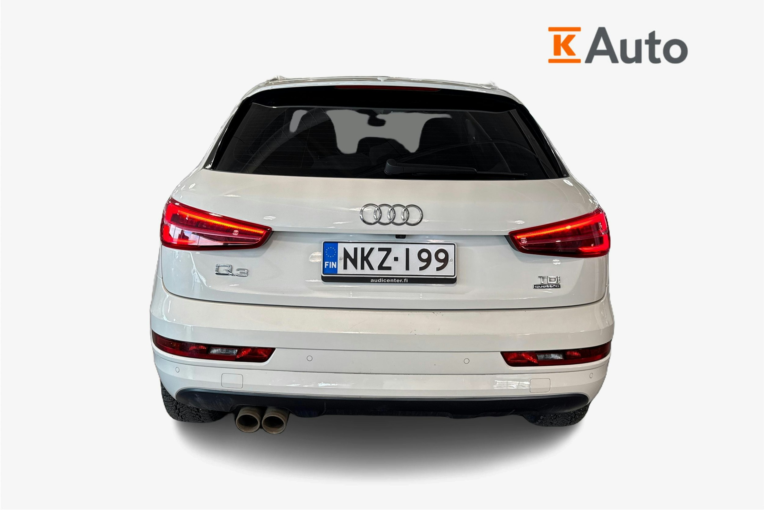 Valkoinen Audi Q3 2018 kuva 3.