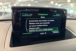 Valkoinen Audi Q3 2018 kuva 18.