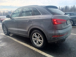 Harmaa Audi Q3 2018 kuva 4.