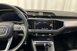 Harmaa Audi Q3 2019 kuva 20.