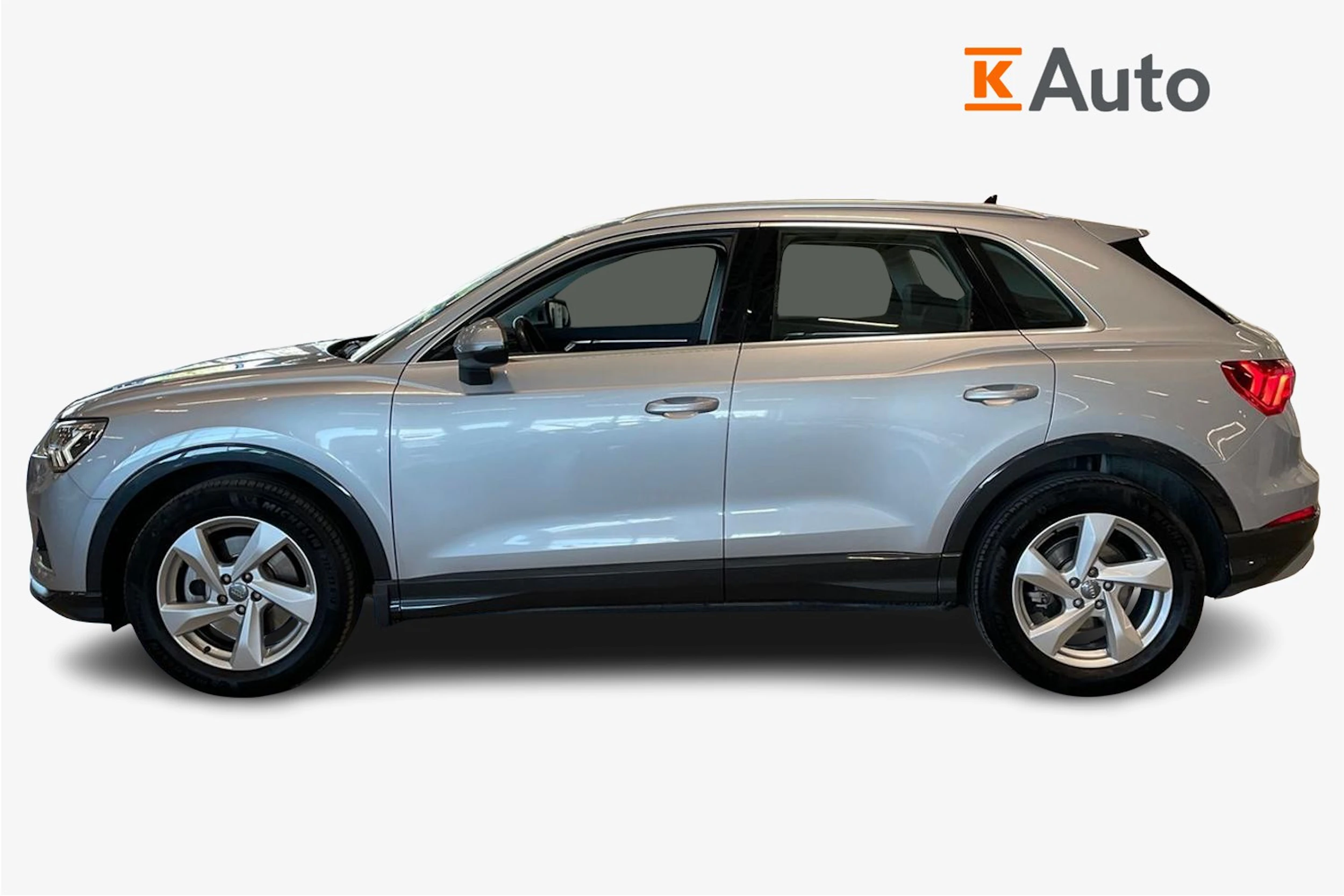 met. hopea Audi Q3 2019 kuva 5.