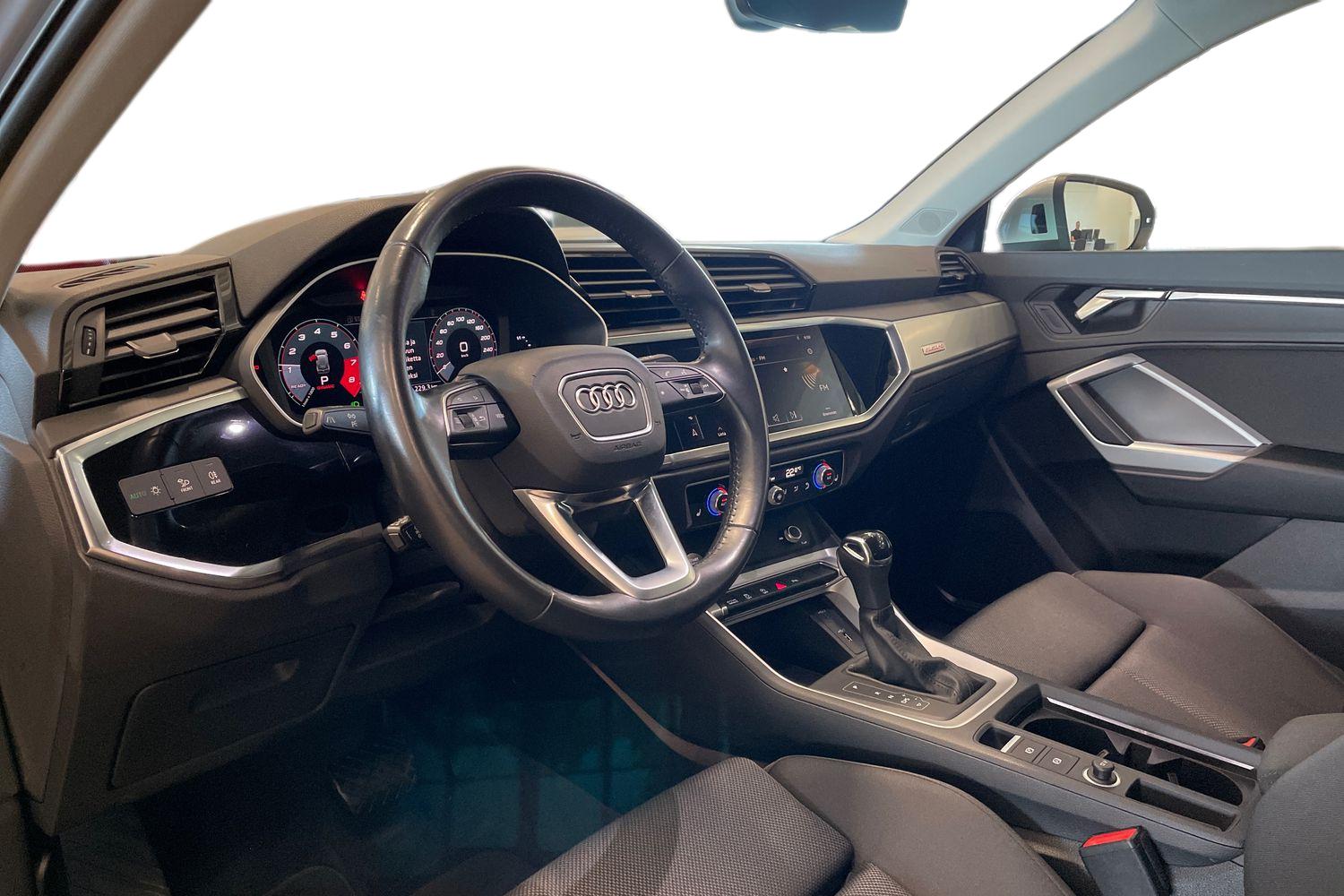 Audi Q3 2019, kuva 6/32