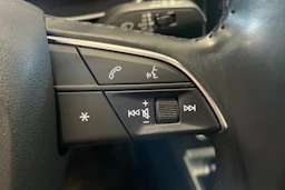 met. hopea Audi Q3 2019 kuva 14.