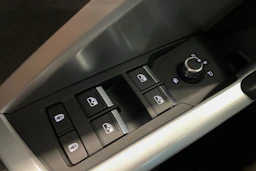 met. hopea Audi Q3 2019 kuva 27.