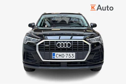 musta Audi Q3 2019 kuva 5.