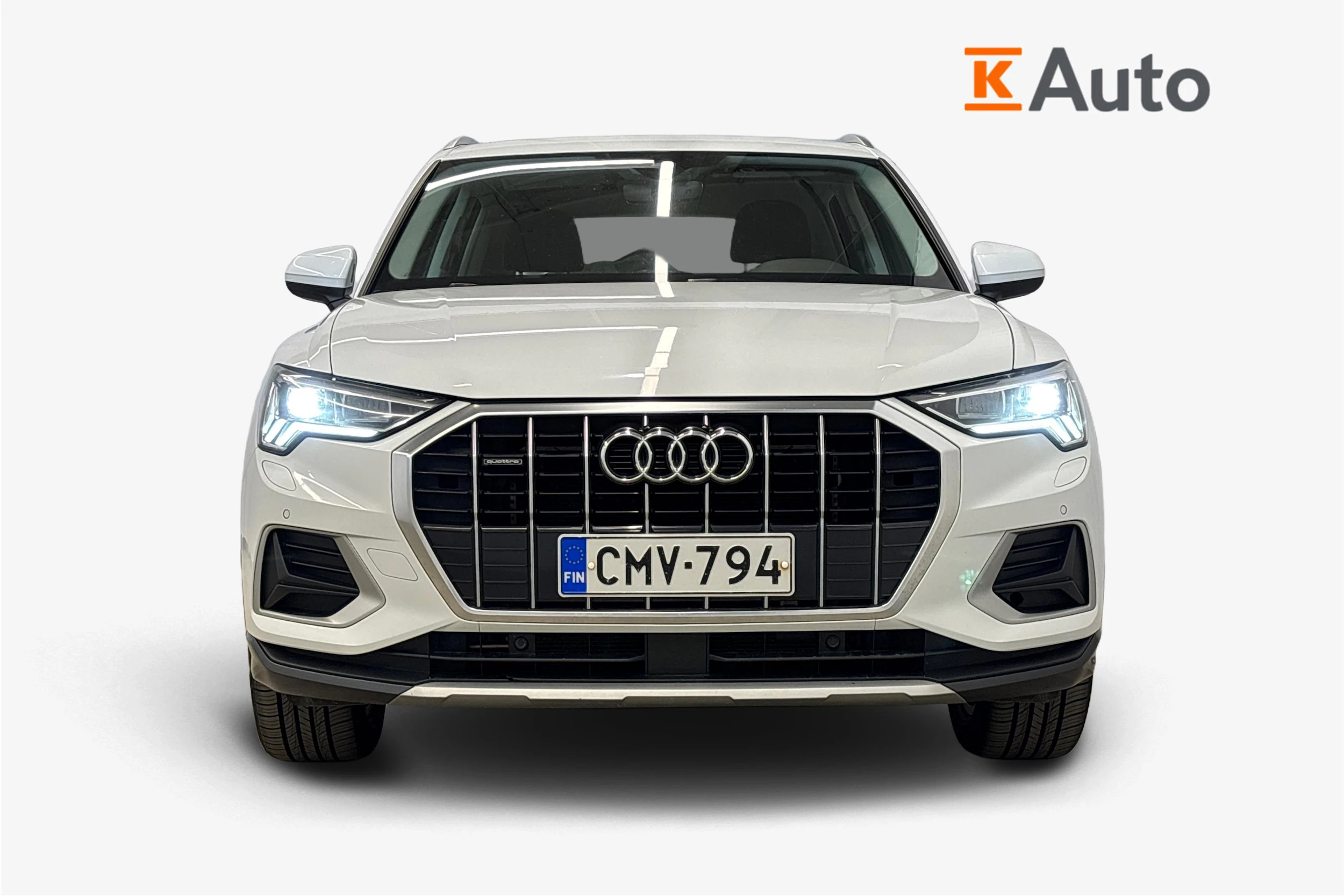 valkoinen Audi Q3 2019 kuva 5.
