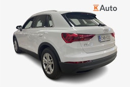 Valkoinen Audi Q3 2019 kuva 2.