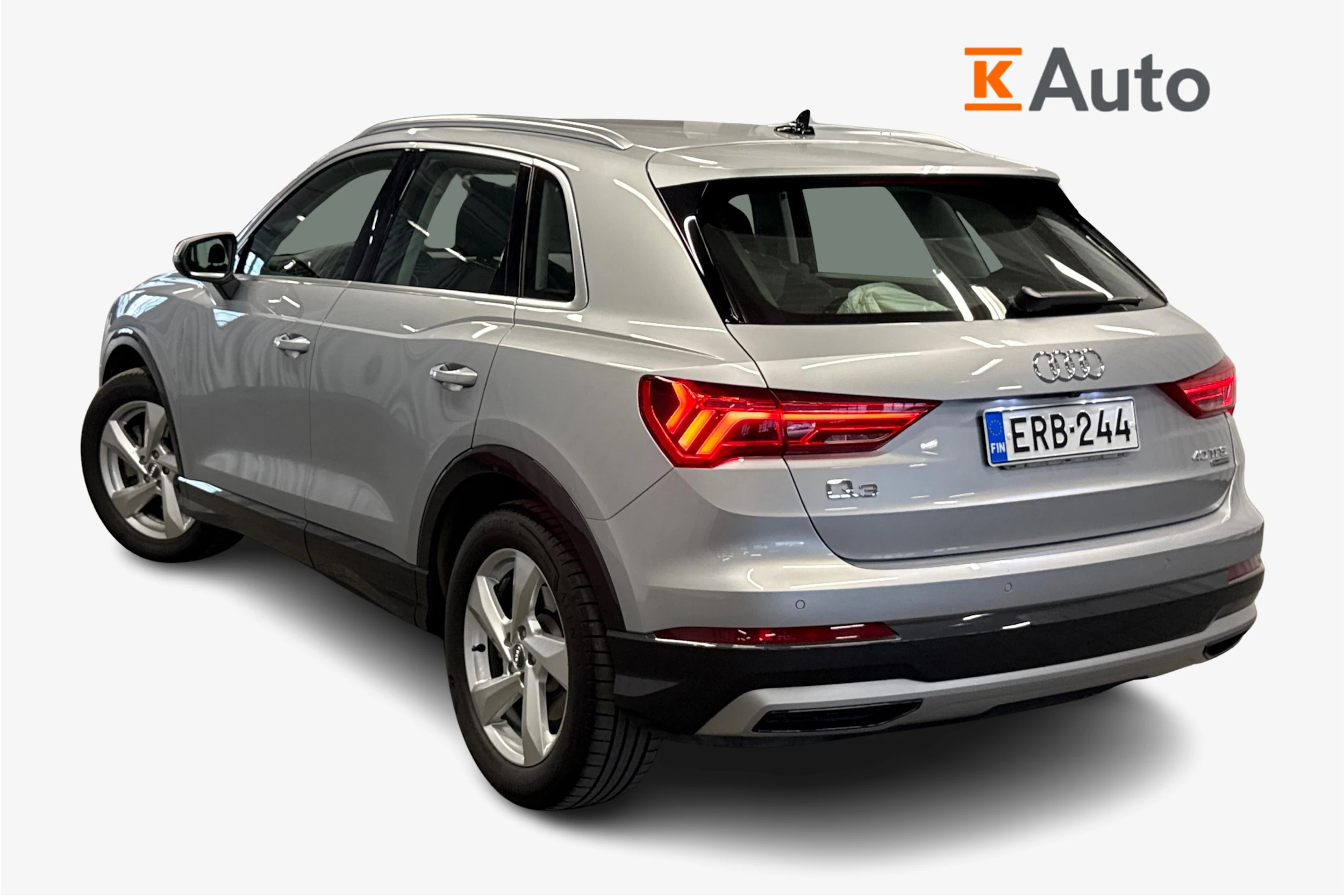 hopea Audi Q3 2019 kuva 2.
